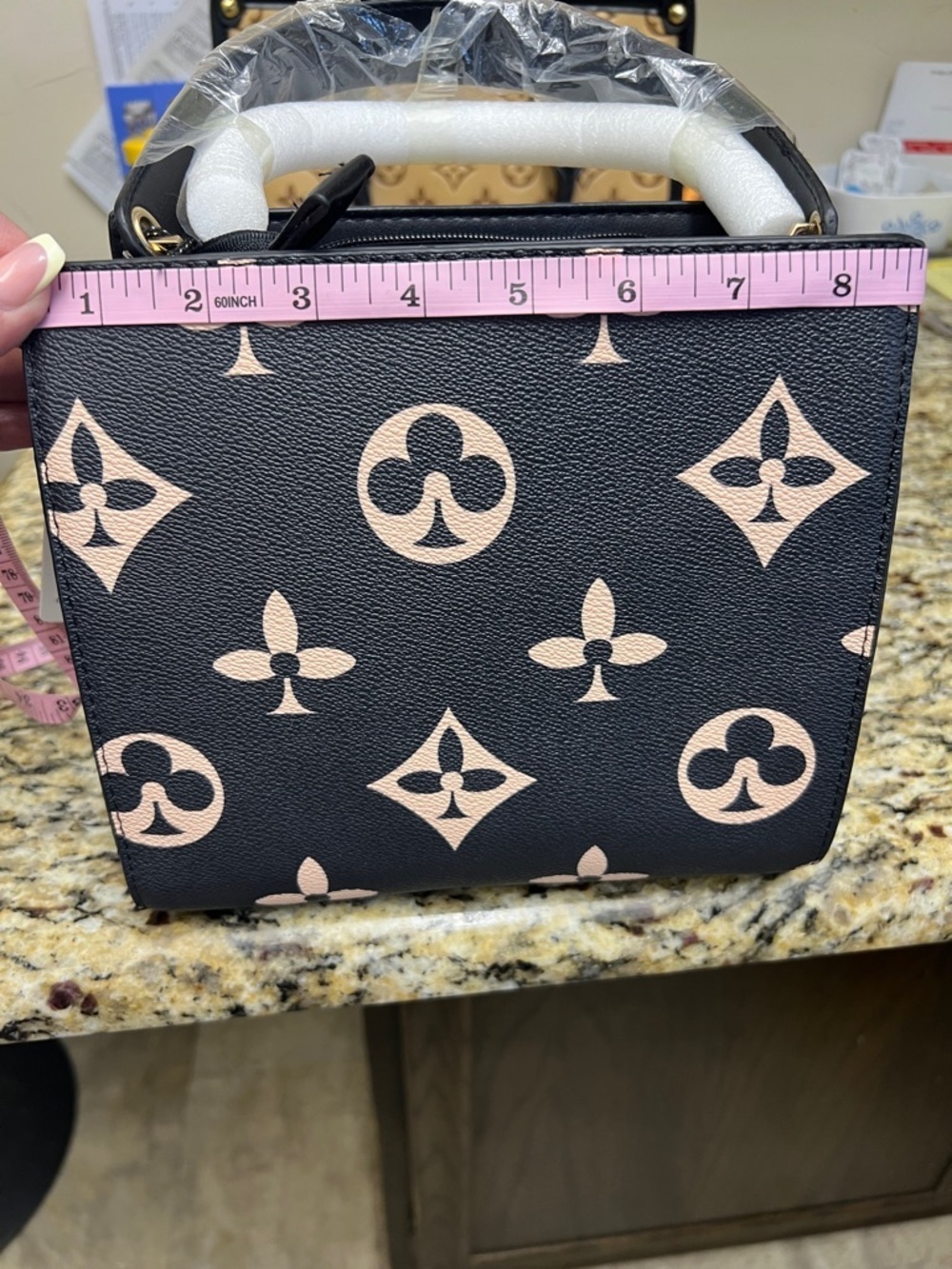 Black & Beige Crossbody Handbag with Matching Wallet – New - Picture 7 of 9